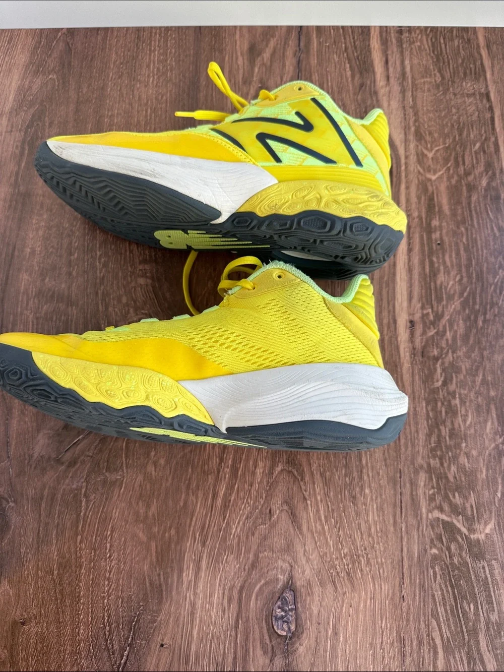 New balance two wxy v4 Zest basketball shoes neon yellow lime